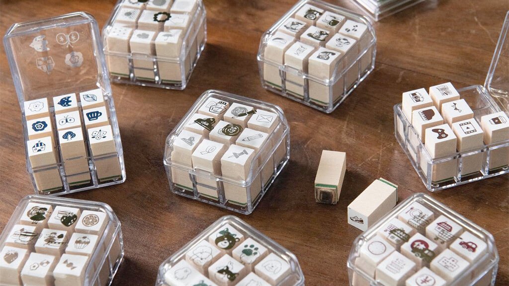 Beverly Mini Stamp Set - Paper Whisper