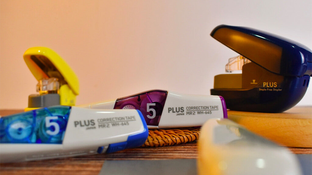 PLUS - Paper Whisper