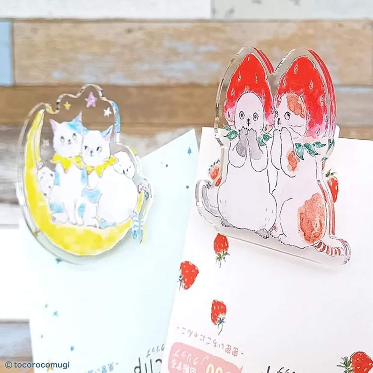 Active Corporation × Tocoro Comugi 2-Way Acrylic Clip Stand - Strawberry