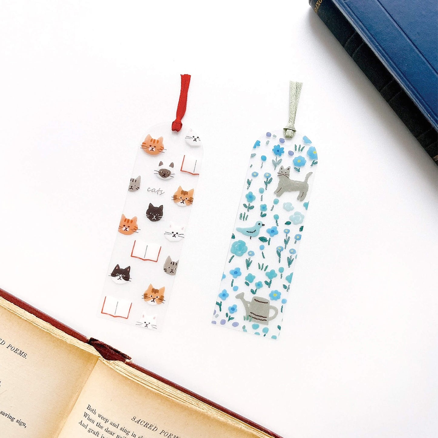 Furukawa Shiko Clear Bookmark - Stretching Cat - Hontowatashi - Bookmarks