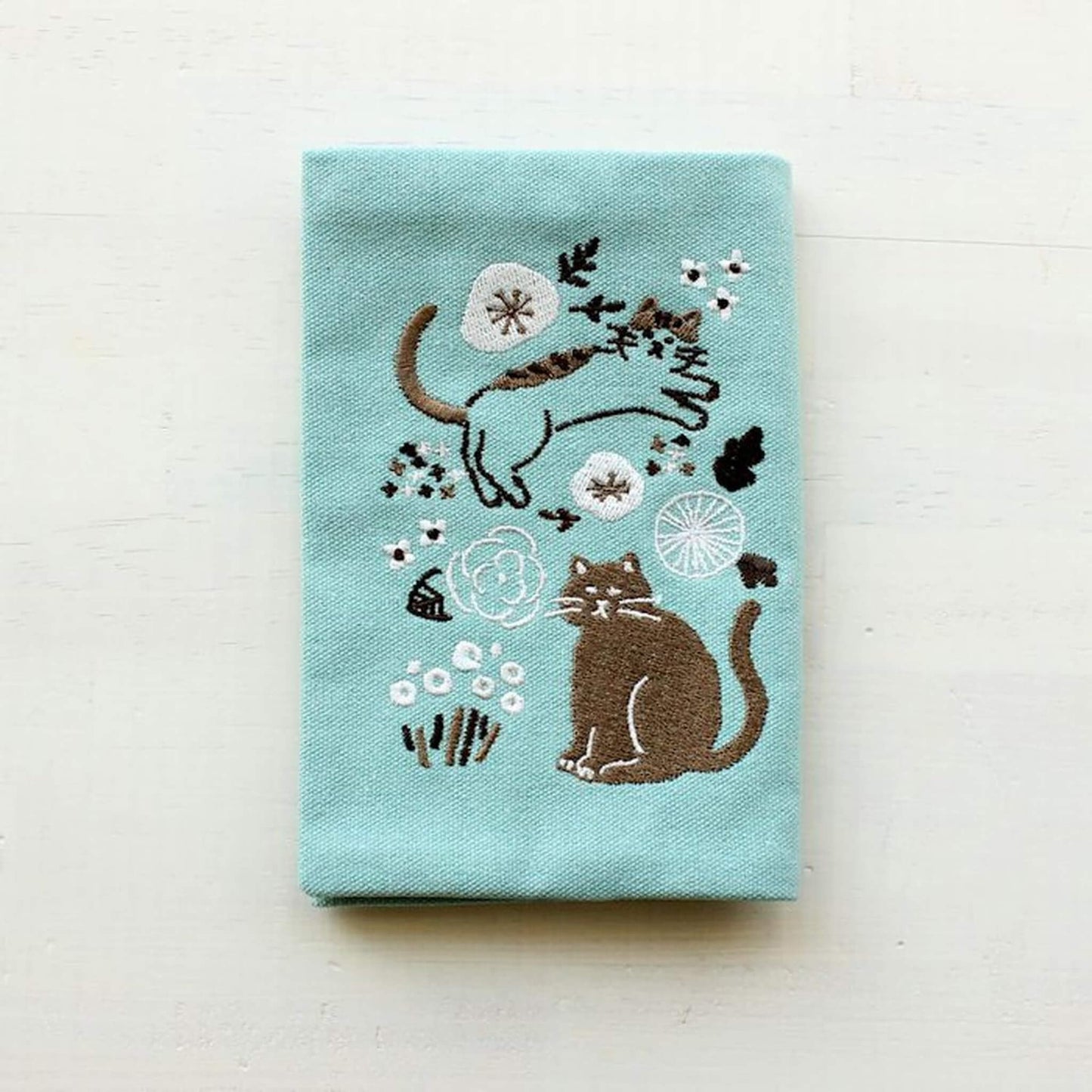 Furukawa Shiko Embroidered Book Cover A6 - Cat - Hontowatashi - Book Covers