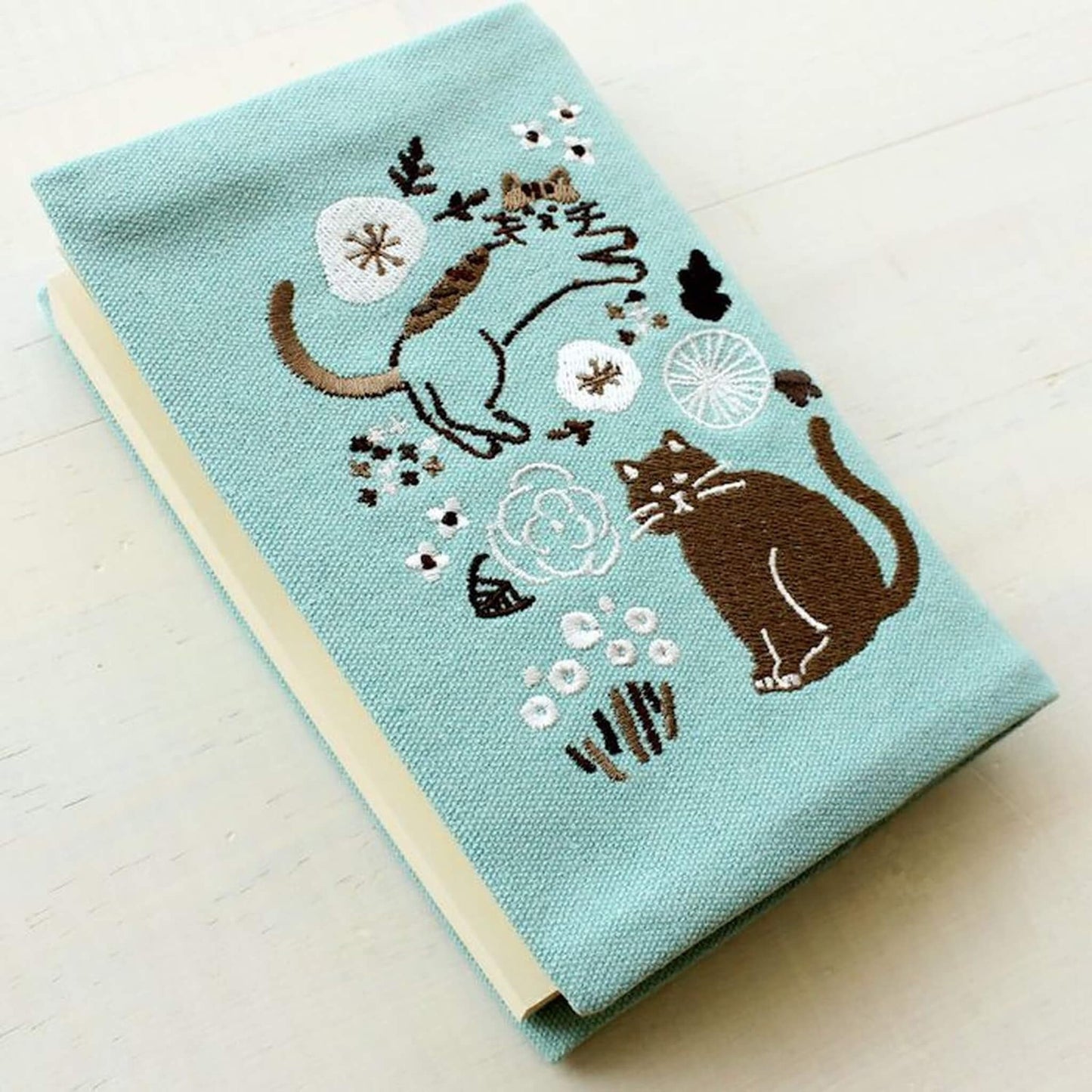 Furukawa Shiko Embroidered Book Cover A6 - Cat - Hontowatashi - Book Covers