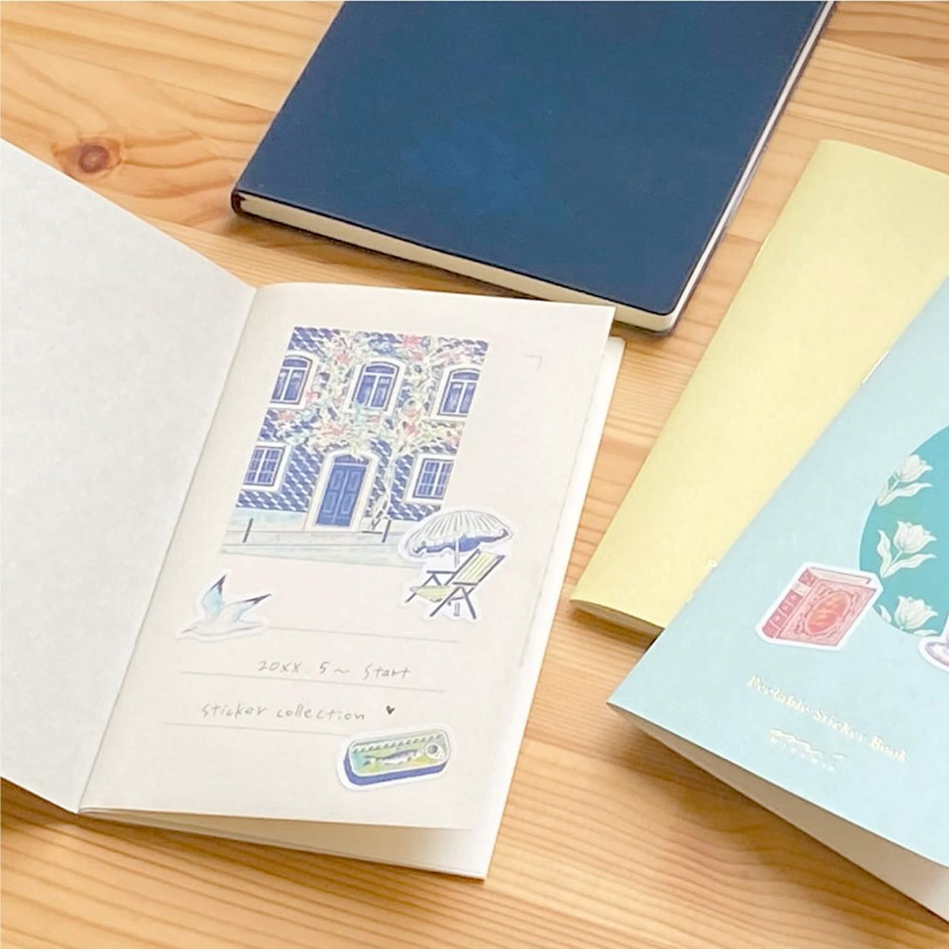 Midori Peelable Sticker Book - Light Blue - Resuable Sticker Books