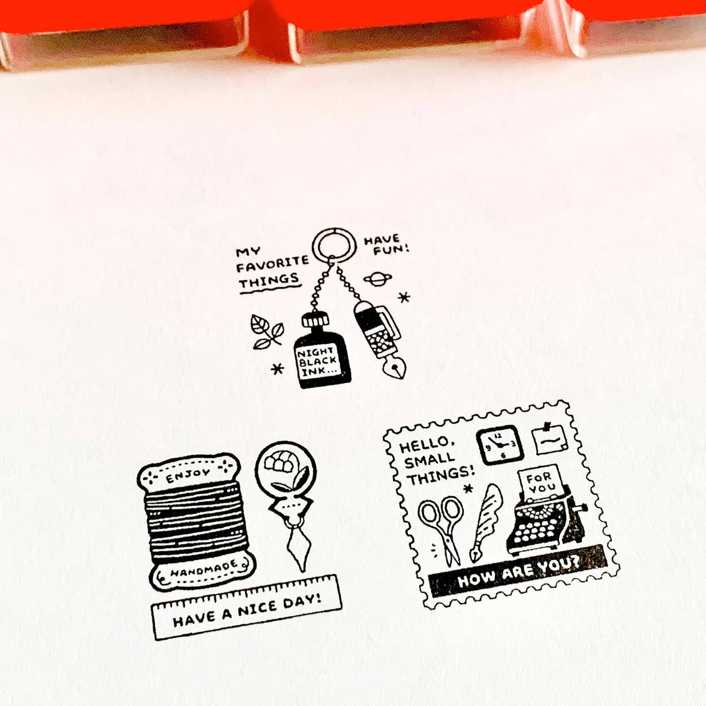 SANBY × Eric Small Things Pre - inked Stamp - Key Ring - Pre - inked Stamps