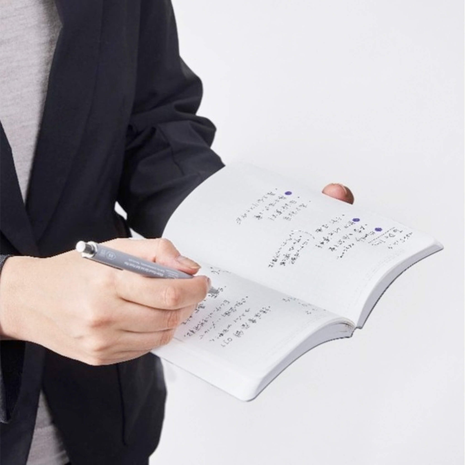 STÁLOGY Editor's Series 365 Days Notebook B6 Slim Black - Notebooks