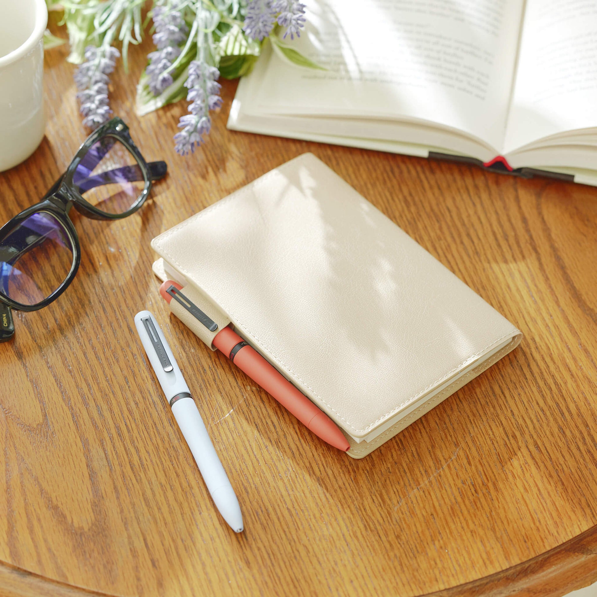 Uni Mitsubishi Jetstream Prime Twist - type 3 - color Multi Ballpoint Pen (with Lite Touch Ink) - Cloudy White - Multi - Functional Pens