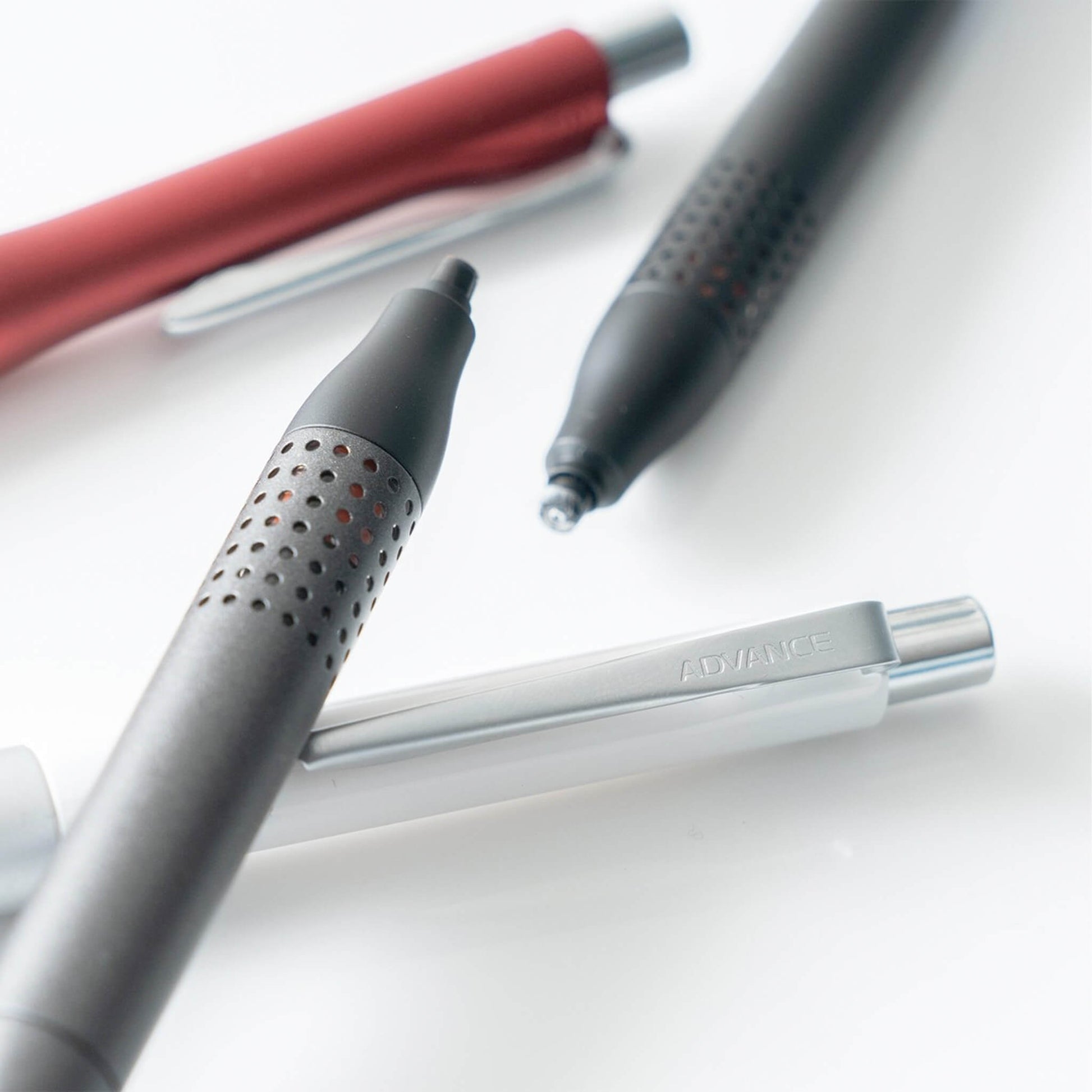 Uni Mitsubishi Kuru Toga Advance Upgrade Mechanical Pencil 0.5mm - Gunmetal - Mechanical Pencils