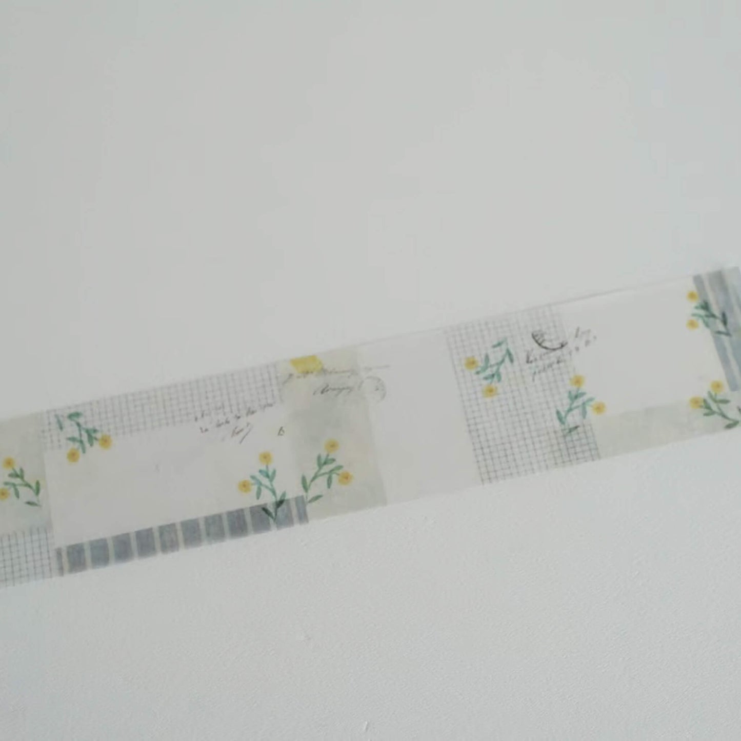 Yohaku × CHECK&STRIPE Roll Sticky Notes YC - 025 Winter Gift Rondo - Sticky Notes