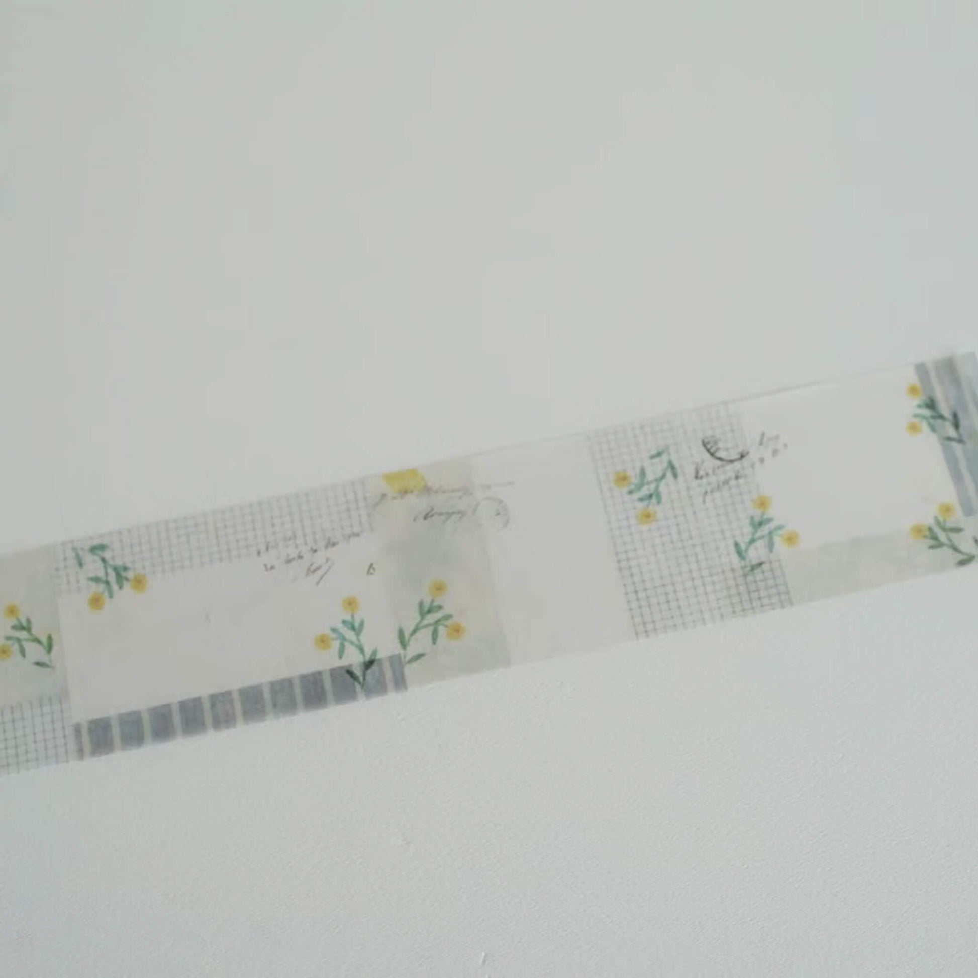 Yohaku × CHECK&STRIPE Roll Sticky Notes YC - 025 Winter Gift Rondo - Sticky Notes