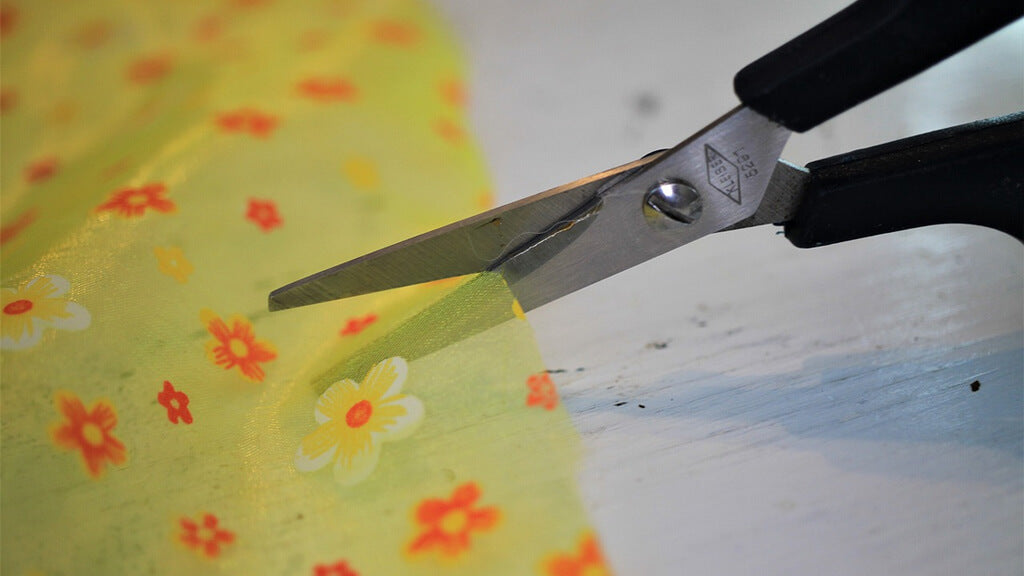 Paper Cutters & Scissors - Paper Whisper