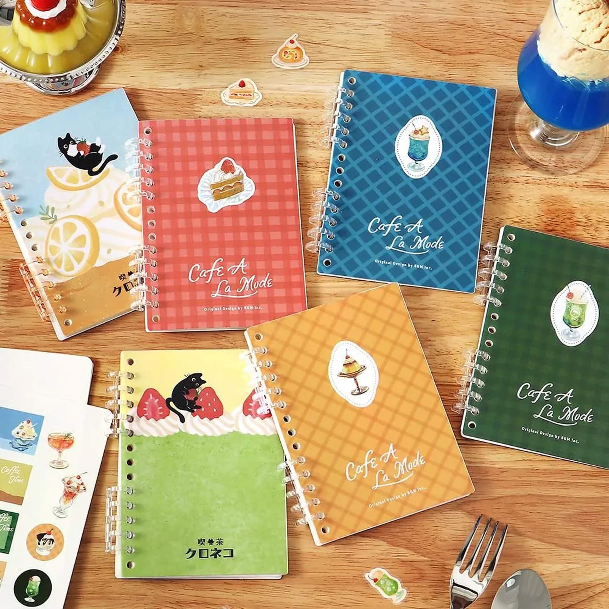 BGM Sticker Release Book Café à la Mode - Shortcake - Sticker Release Books