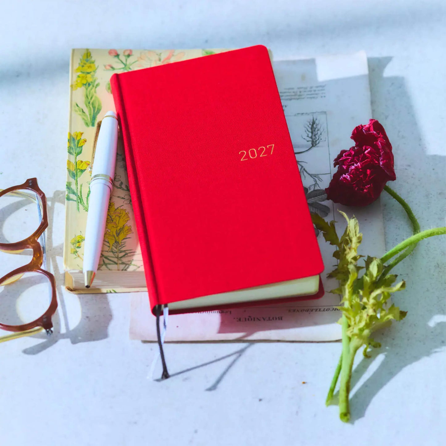 Hobonichi Techo Weeks 2027 - Colors: Poppy Red - 2027 Planners & Diaries