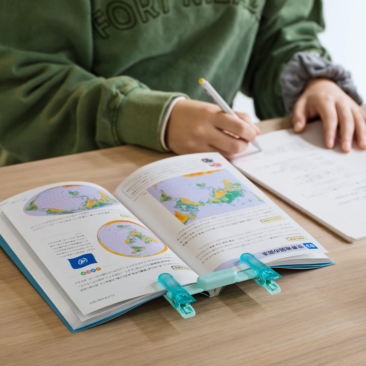 Kokuyo Campus Portable Book Clip - Green - Clips
