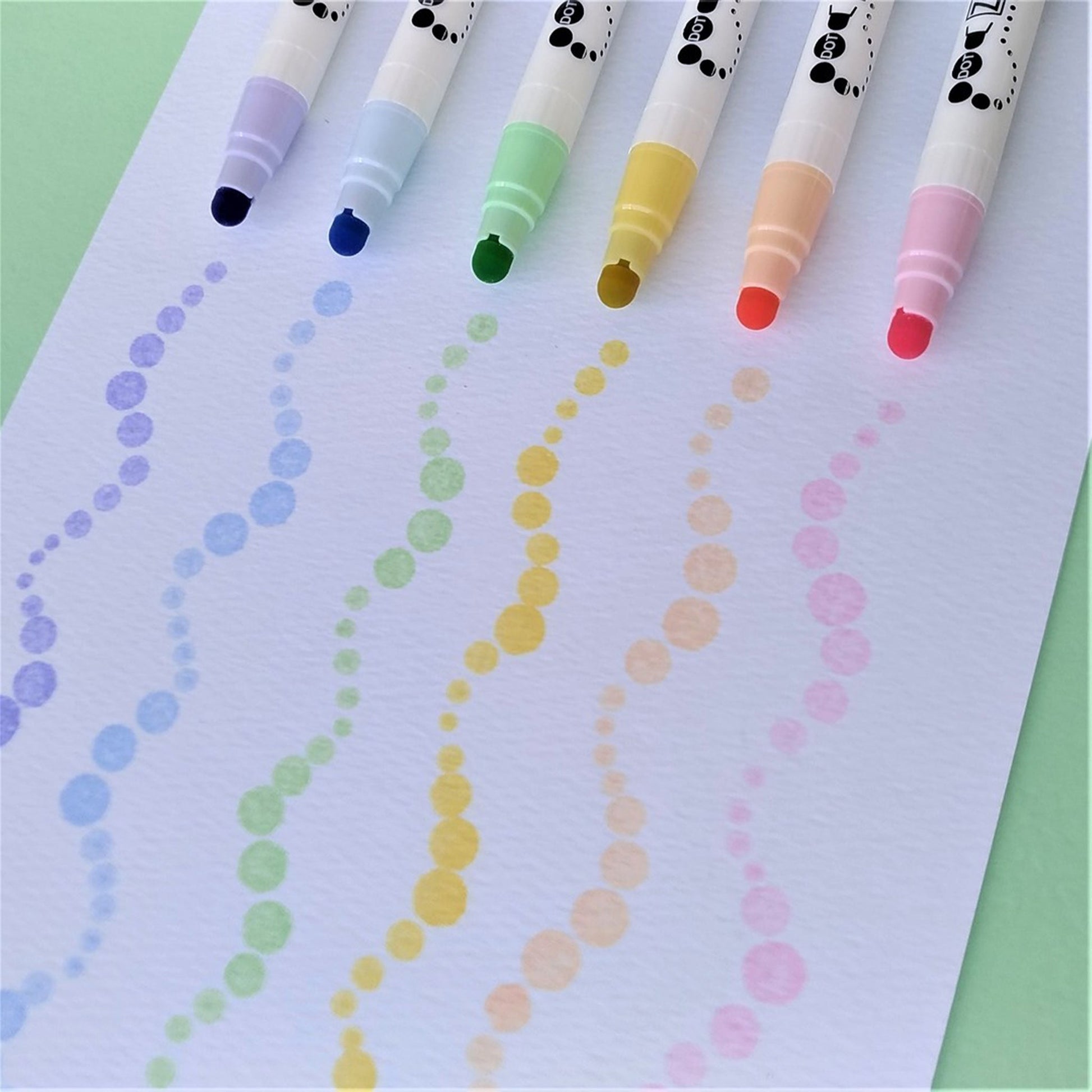 Kuretake ZIG Clean Color Dot Set of 6 - Mild Color - Dot Markers