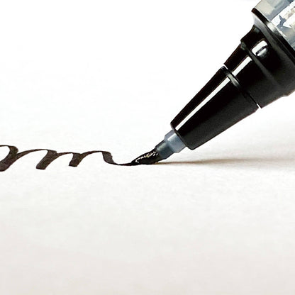 Kuretake ZIG COCOIRO Letter Pen - White - Brush Pens