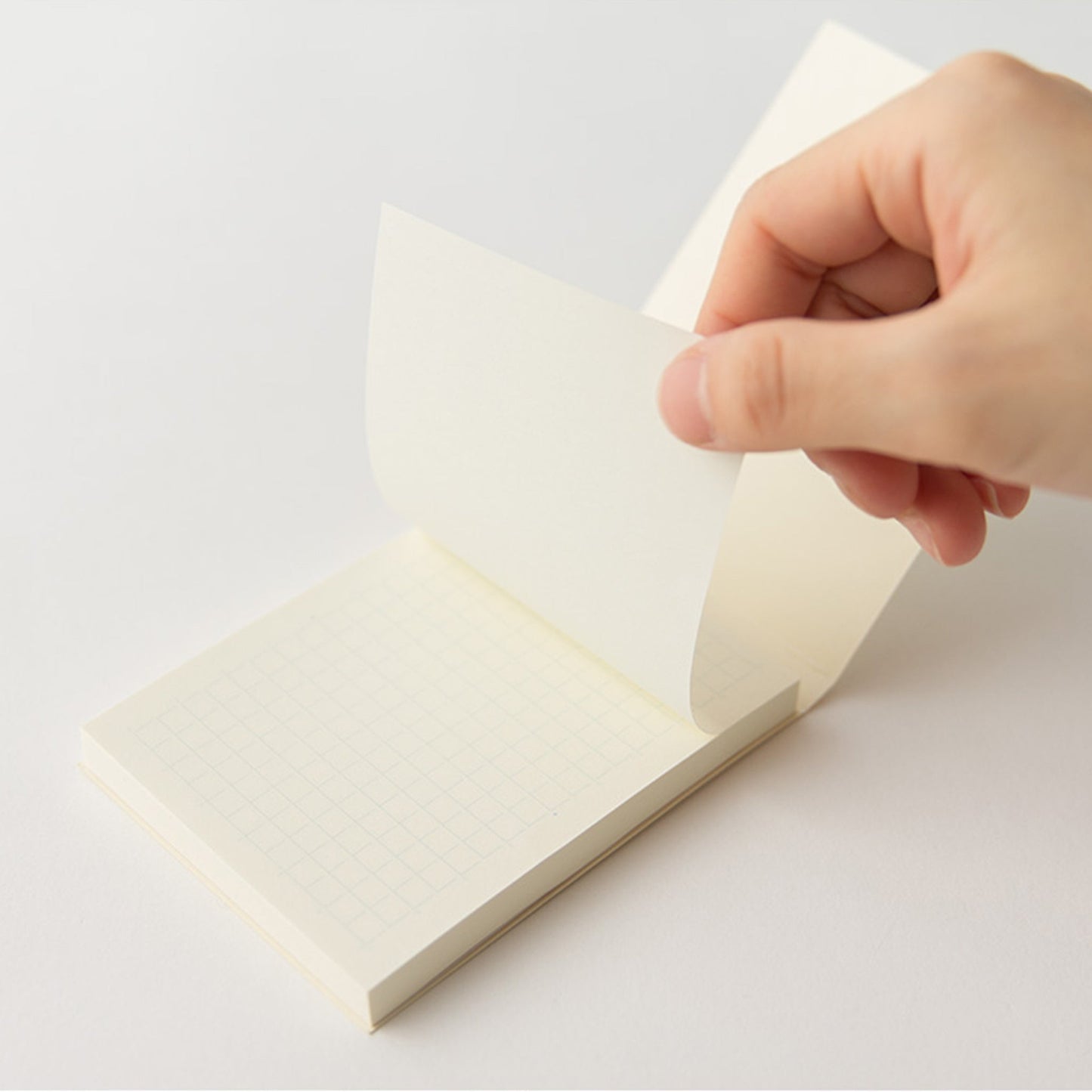 Midori MD Sticky Memo Pad [A7] Grid - Sticky Notes