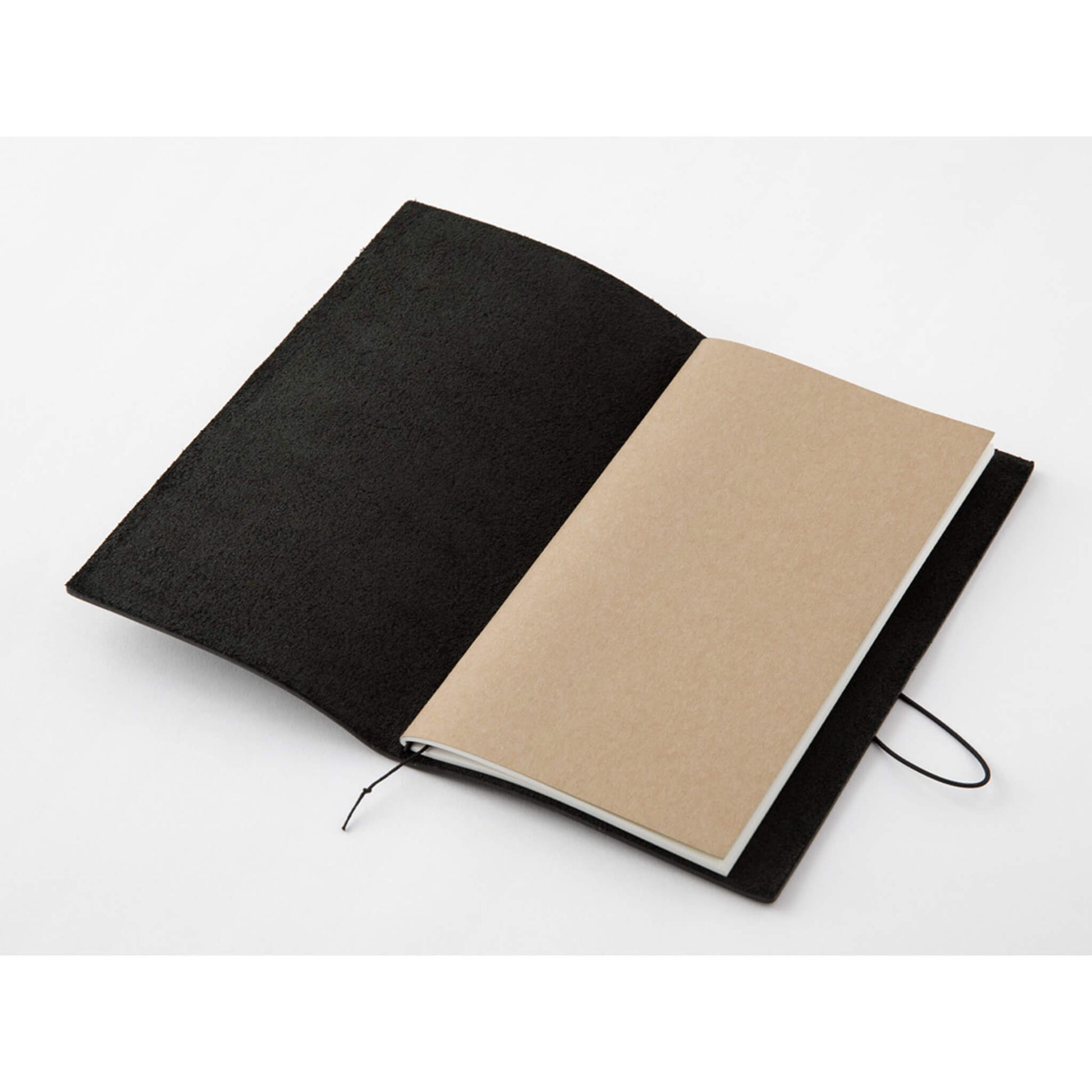 TRAVELER'S notebook - Regular Size - Black - Notebooks