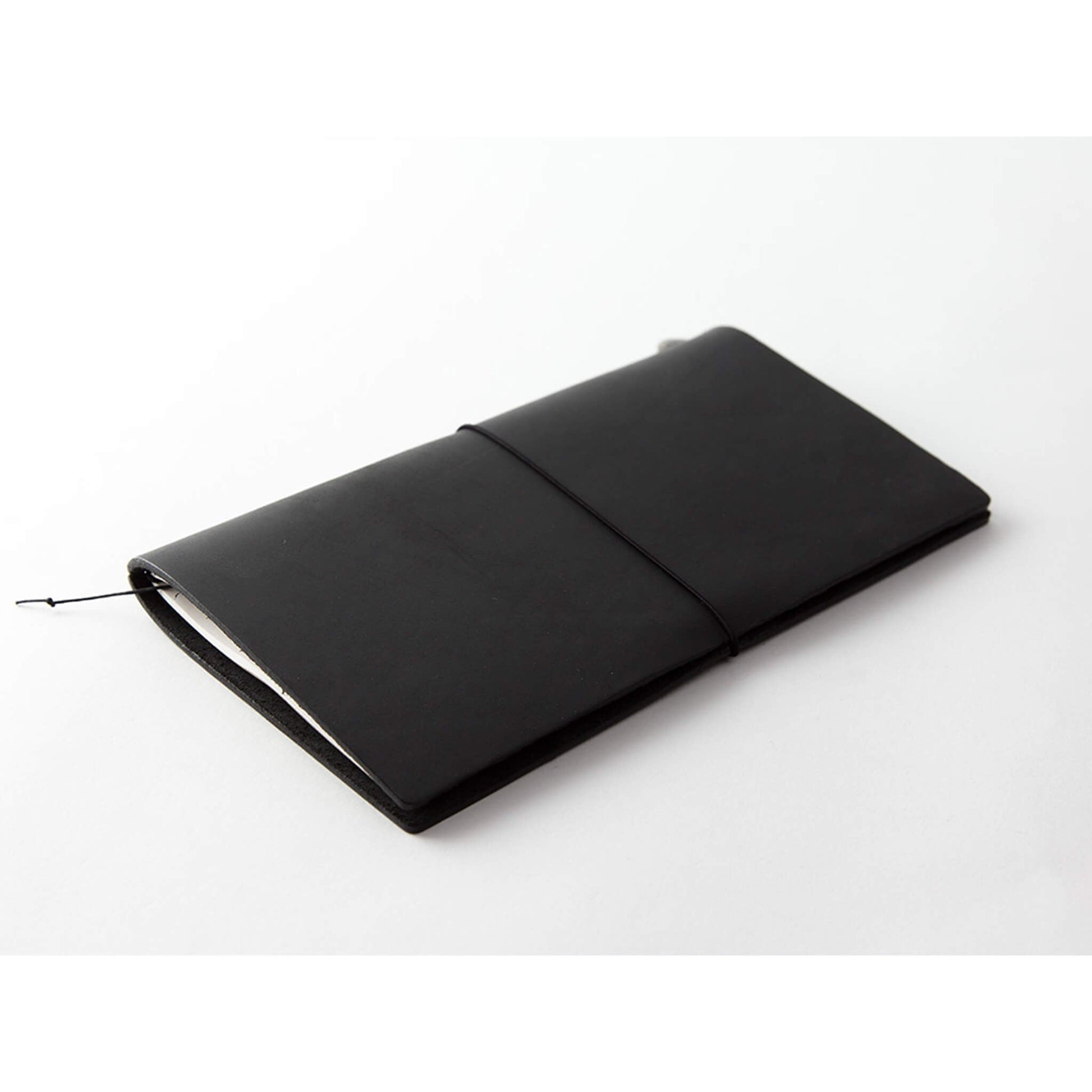 TRAVELER'S notebook - Regular Size - Black - Notebooks