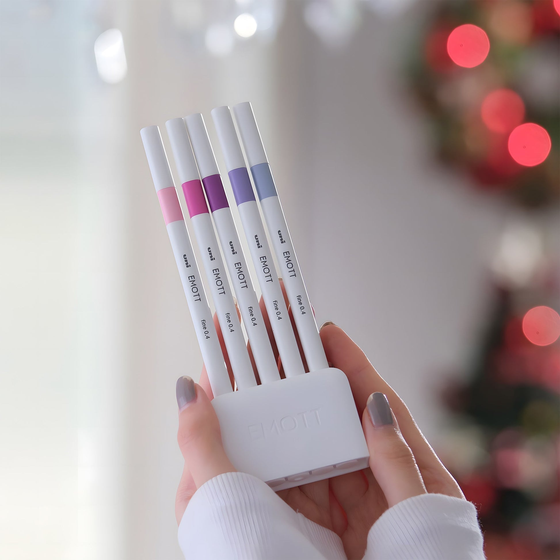 Uni Mitsubishi Emott Fineliner 5 - Color Set No.7 Floral Color - Fine - Tip Markers